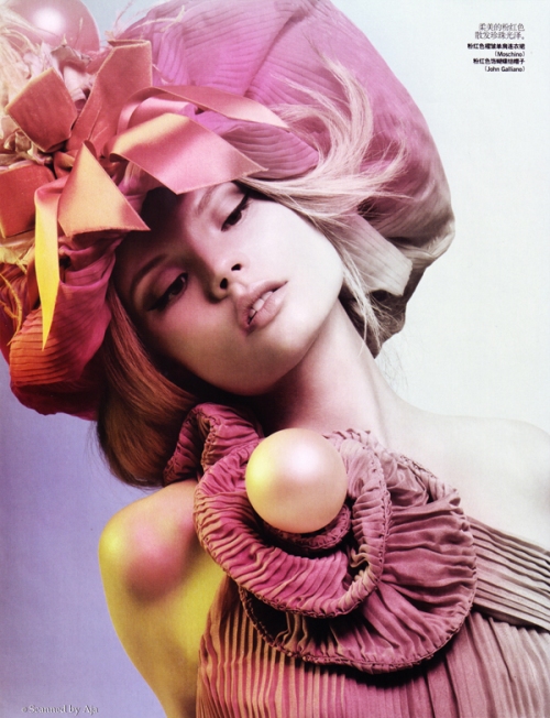 Vogue China; Magdalena Frackowiak 1; Magic of Color