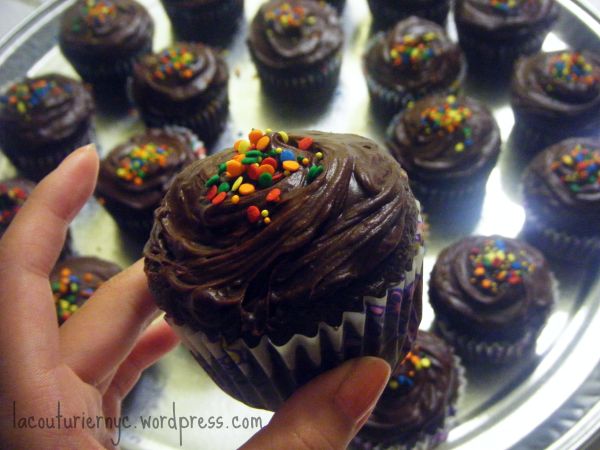 chocolate cupcakes 005